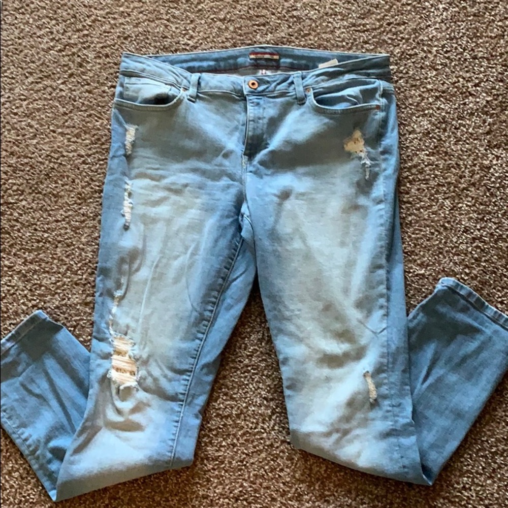 TH Embellished jeans